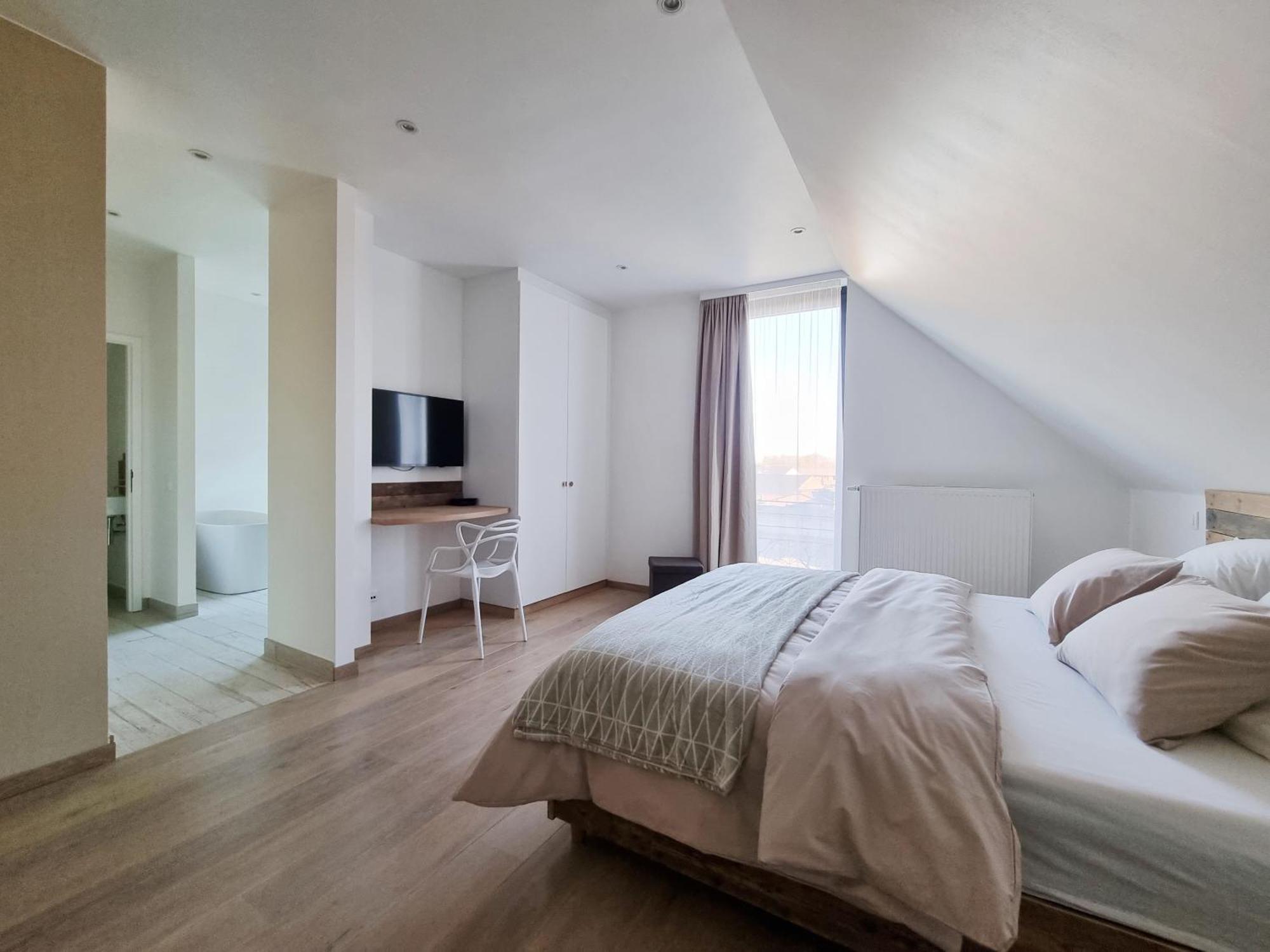 Les Arbres Sous Le Vent A 10 Min De Pairi Daiza Bed & Breakfast Jurbise Екстериор снимка
